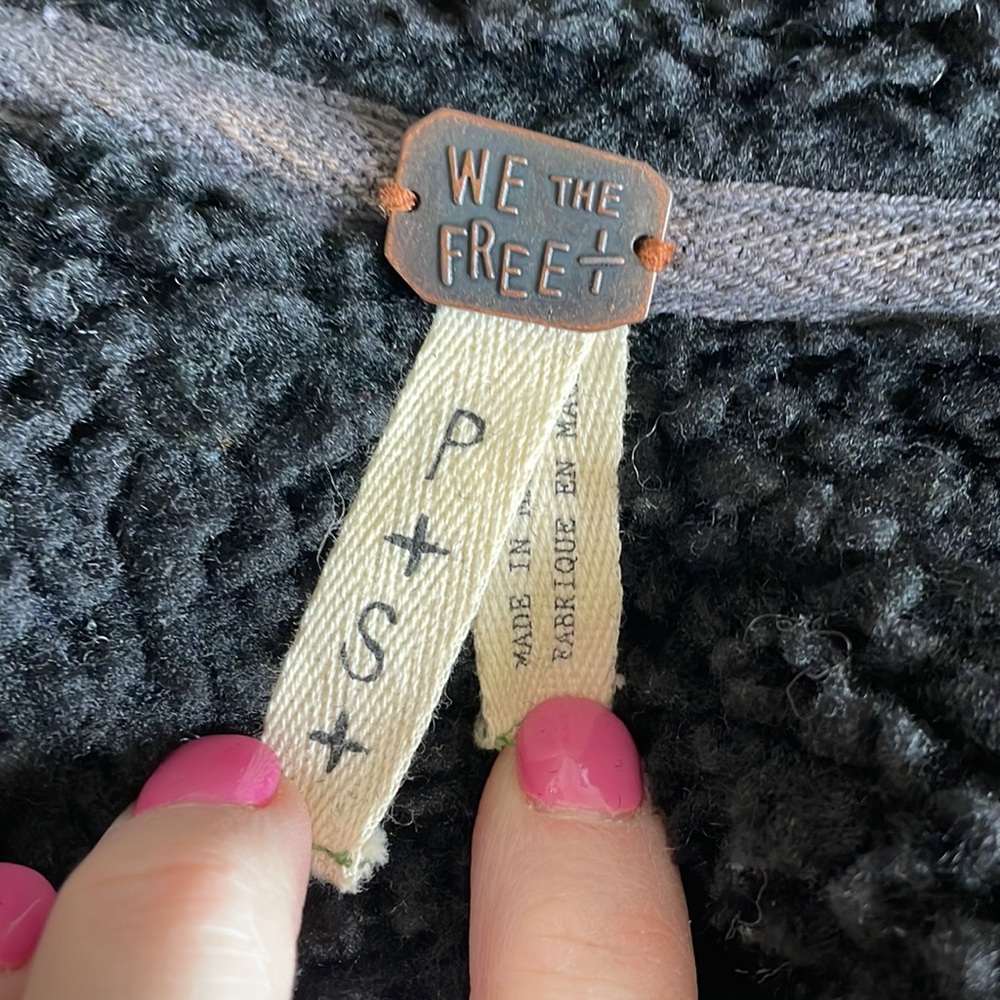 Free People We the Free Green Crest Hoodie RARE - Picture 6 of 11